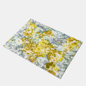 黄色い水色の花模様デザイン ドアマット (アングル)