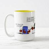 黄色い球の漫画のおびえているおもしろいな馬 ツートーンマグカップ (左)