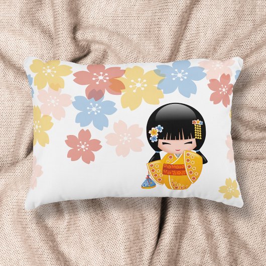黄色い着物の芸者さん　こけし人形 アクセントクッション