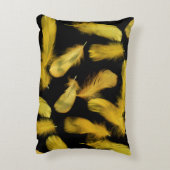 黄色い羽模様 アクセントクッション (裏面(縦))
