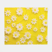 黄色い背景のデイジー フリースブランケット (正面(横))