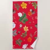 黄色い花と白いバラ13 ビーチタオル (正面)