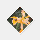 黄色い花の上に咲く スタンダードカクテルナプキン (角)
