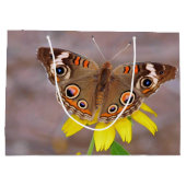 黄色い花の美しい蝶 ラージペーパーバッグ (裏面)