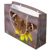 黄色い花の美しい蝶 ラージペーパーバッグ (裏面アングル)