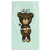 黄色い花を持つかわいい茶色のクマ スモールペーパーバッグ (裏面)