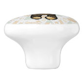 黄色い花を持つかわいい茶色のクマ セラミックノブ (側面)