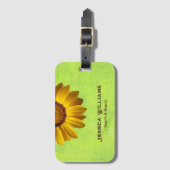 黄色い花オン抽象芸術グリーンモノグラム ラゲッジタグ (正面縦)