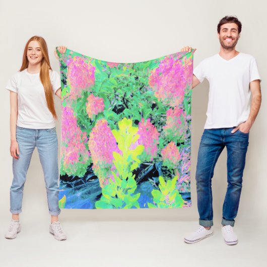 黄色い葉のピンクのあじさい園 フリースブランケット (インサイチュ)