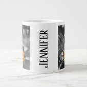 黄色い蝶の蘭の花 ジャンボコーヒーマグカップ (正面)