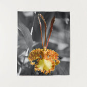 黄色い蝶の蘭の花 タペストリー (正面)