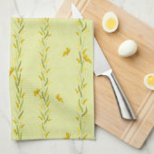 黄色い蝶オンつる植物キッチンタオル キッチンタオル (四つ折り)