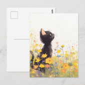 黄色い野花の夏の牧草地の黒猫 ポストカード (正面/裏面)