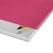 黄色い鉛筆と白いスクラブ カッティングボード (角)