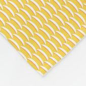 黄色い魚のパタはかりで測ーンフリースブランケット フリースブランケット (角)