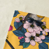 黄色い鳥と花 ビーチタオル (インサイチュ)