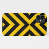黄色および黒いシェブロン Case-Mate iPhoneケース (裏面(横))