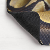 黄色および黒い球の大蛇3 マウスパッド (コーナー)