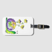 黄色お洒落い花が咲く、かわいいハッピースカタツムリ ラゲッジタグ (正面横)