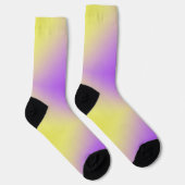 黄色から紫のダイヤモンドパターンのグラデーション ソックス (右)