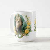 黄色かわいらしバラと金ゴールド枠を備えた馬 コーヒーマグカップ (正面左)