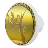 黄色がかった茶色のマダラヒョウ セラミックノブ (右)