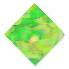 黄色がかった鮮やかな緑に彫られた小さい バンダナ