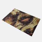 黄色がかった黒い斑点のある爬虫類の皮膚？ ドアマット (アングル)