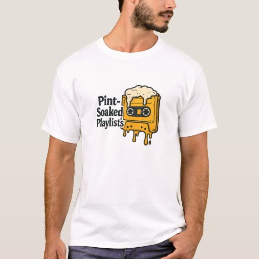 黄色く溶けるビールカセットミュージックの名言 Tシャツ (正面)