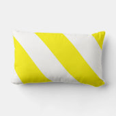 黄色く白い関心の警告は縞で飾ります ランバークッション (裏面)