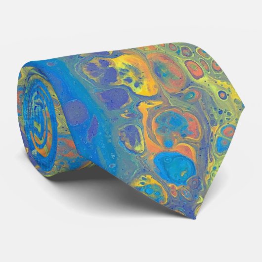 黄色く青い流動首のタイ ネクタイ (ロール)