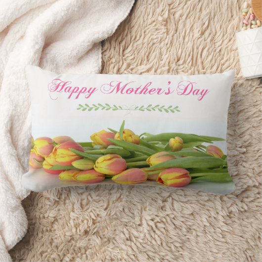 黄色とオレンジのチューリップが咲く母の日 ランバークッション (ブランケット)
