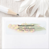 黄色とオレンジのチューリップと茎 ラベル (インサイチュ)