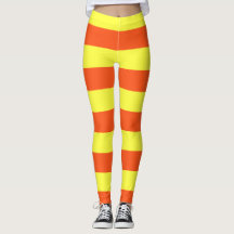 黄色とオレンジのハロウィーンのストライプキャンディーコーン