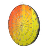 黄色とオレンジ色の六角形グラフィックデザイン ダーツボード (正面右)