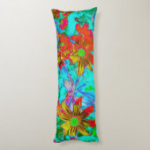 黄色とオレンジ色の花を持つアクアトロピカル ボディピロー (裏面 (縦))