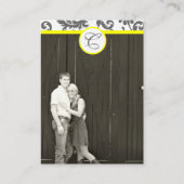 黄色とグレーのダマスクの結婚式の情報カード エンクロージャーカード (裏面)