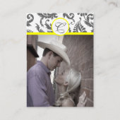 黄色とグレーのダマスクの結婚式の情報カード エンクロージャーカード (裏面)