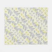 黄色とグレーのモダン抽象芸術三角形パターン フリースブランケット (正面(横))