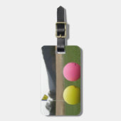 黄色とピンクのゴルフボール ラゲッジタグ (正面縦)