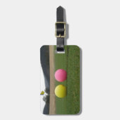 黄色とピンクのゴルフボール ラゲッジタグ (正面縦)