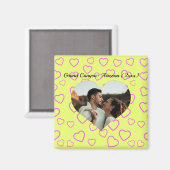 黄色とピンクのハート柄カスタム写真テキスト マグネット (正面/裏面)