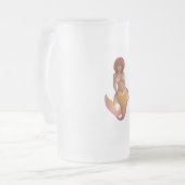 黄色とピンクの尾を持つ人魚 フロストグラスビールジョッキ (正面左)