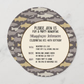 黄色と灰色のおもしろいマスの魚のパターン 招待状 (正面/裏面)