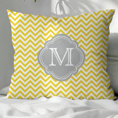 黄色と灰色のシボモノグラムのン クッション