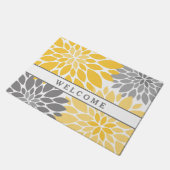黄色と灰色の菊の花柄 ドアマット (アングル)