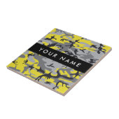 黄色と灰色の迷彩自分の名前をパーソナライズ タイル (側面)