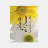 黄色と白のデイジー結婚ズ フリースブランケット (正面)