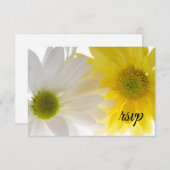 黄色と白のデイジー結婚式RSVP 出欠カード (正面/裏面)