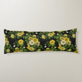 黄色と緑のバラに隠れている ボディピロー (裏面)